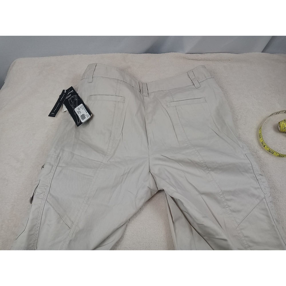 NWT Larry Levine Fashion Capri Pants Women's Size 10 Cargo Pants Crop Capri - Picture 10 of 11